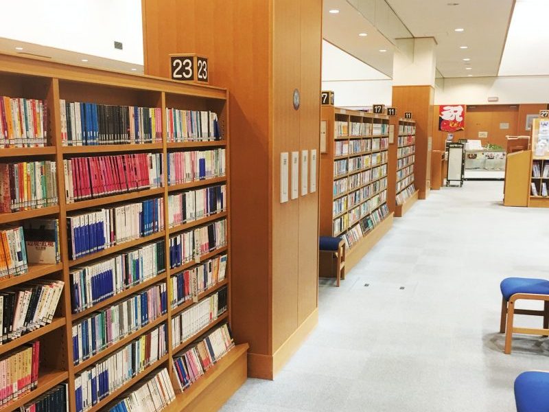 福崎町立図書館