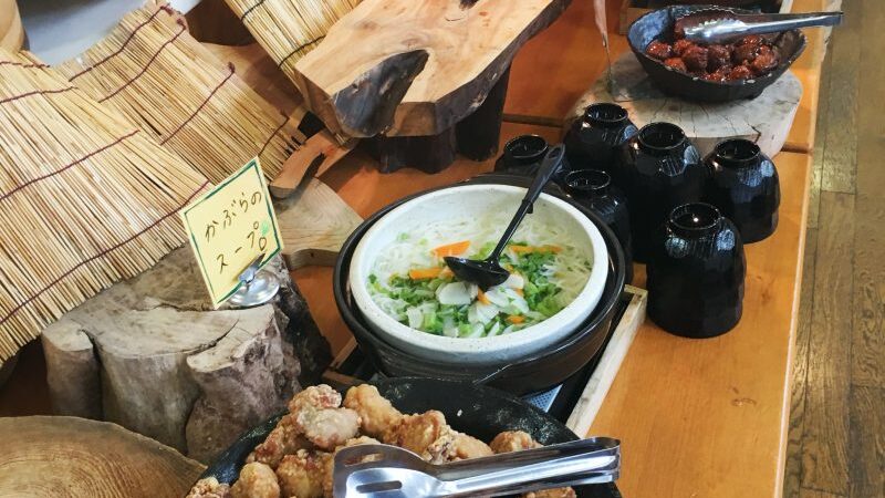 猪篠米や新鮮な野菜メニューが食べ放題の農村バイキング｜神崎農村公園ヨーデルの森