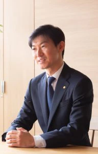 【神戸市】ケンミン焼ビーフンがギネス世界記録™｜愛を米(こめ)て60周年