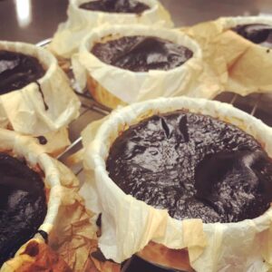 【加西市】ふく蔵｜蔵人がつくるバスク風チーズケーキ