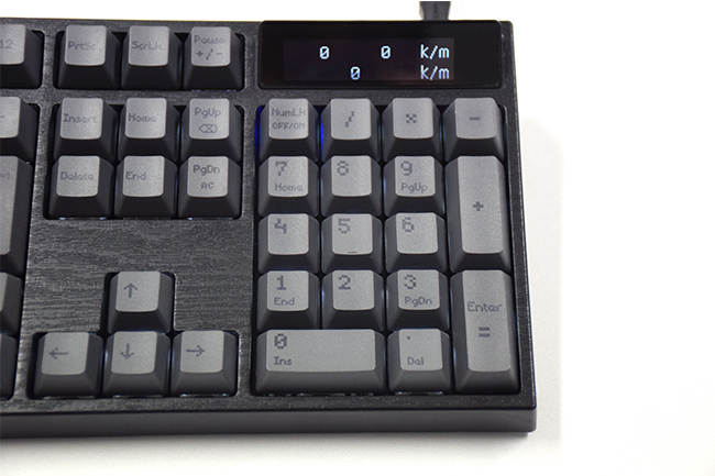 【超便利】電卓とキーボードが合体した万能キーボード！｜VARMILO
