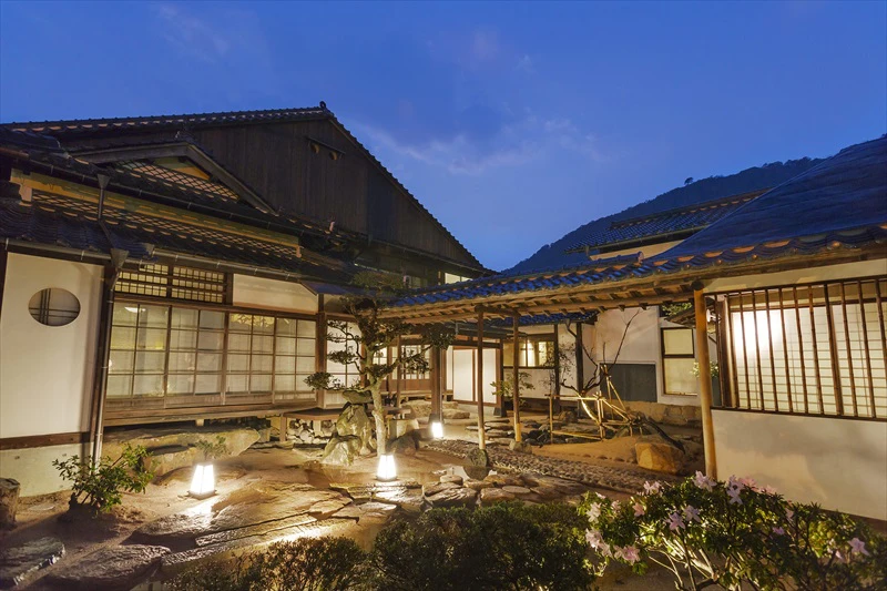 【冬の味覚】香住蟹と但馬牛をダブルで味わう旅プラン｜ホテルEN｜朝来
