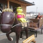 【福崎町】銀馬車モニュメントしゃべる馬「ハヤブ」登場｜辻川観光交流センター