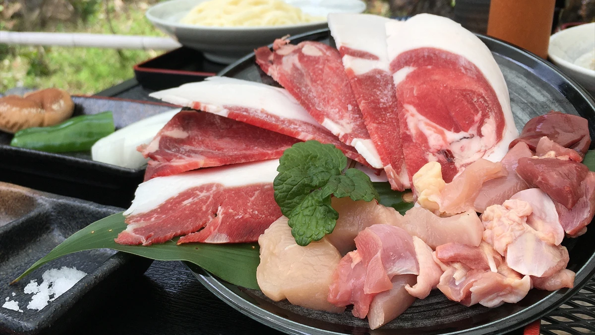 【市川町】新名物 "炭火で焼く"３種のコースメニューが登場｜いろり勢賀の郷（せかのさと）
