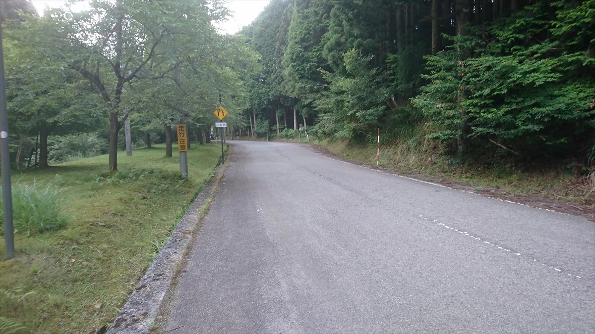 【朝来市】山中のバス停アートが気になりすぎる件
