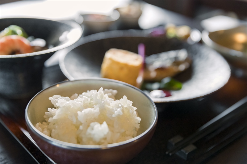 【朝来市】雲海シーズン到来の竹田城跡登山におすすめ！ホテルEN「お風呂付朝食プラン」