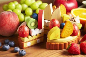 【エド・インター】まるで本物！エス コヤマ 小山進氏監修のお菓子な木製玩具が1月下旬より新発売