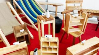 神崎高校生、制作の木工クラフト作品を展示中｜神河町