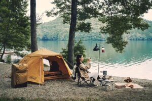 【コールマン】バッグひとつでスマートに。キャンプ必須アイテムを1つにまとめたソロ用スタートパッケージ発売