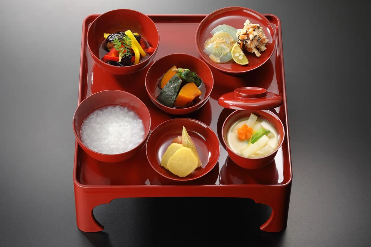 『禅坊 靖寧』座禅リトリート＆レストラン 淡路島に今春オープン