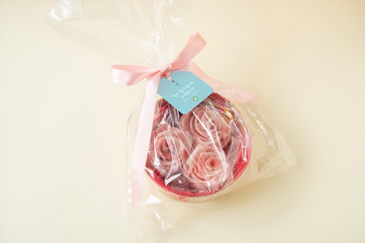 【母の日】職人が一つ一つ丁寧に作る、おいしい花束『サムギョプサルカーネーション』を贈ろう！