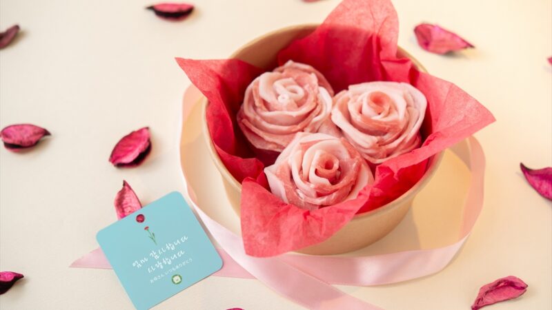 【母の日】職人が一つ一つ丁寧に作る、おいしい花束『サムギョプサルカーネーション』を贈ろう！
