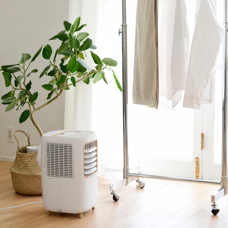 家中どこでも冷風で快適に！木目調がお洒落なコンパクトクーラーが新発売