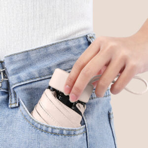 【梅雨グッズ】持ち運びに最適！コンパクトな折りたたみ傘「GeeBrella Mini」が販売開始