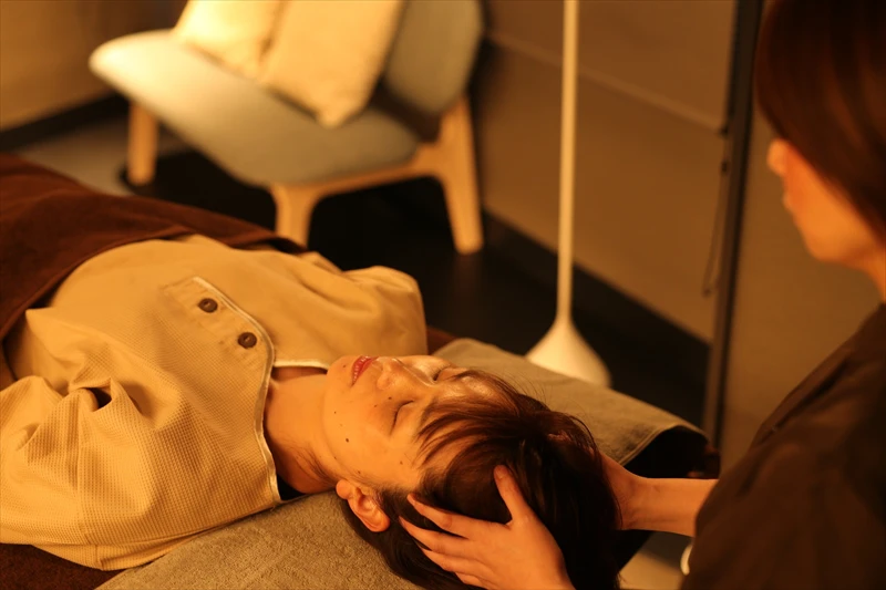 【湯村温泉】“快眠”をテーマにした 旅館『御宿コトブキ』が開業
