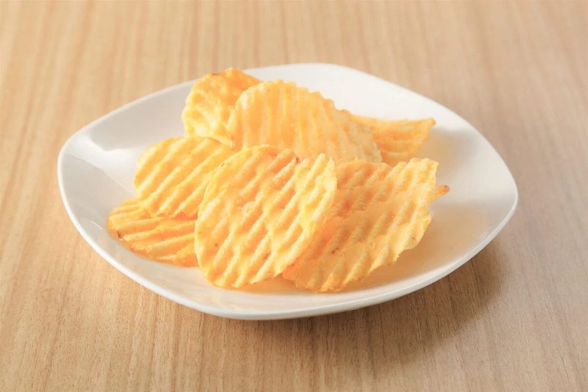 チーズをもっと味わいたい！担当者の夢が実現『YUMMYPOTATO やみつきチーズ味』発売