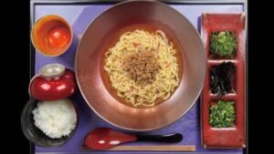 料理と器に心躍る。和風まぜそば「いい福」姫路市神屋町にオープン