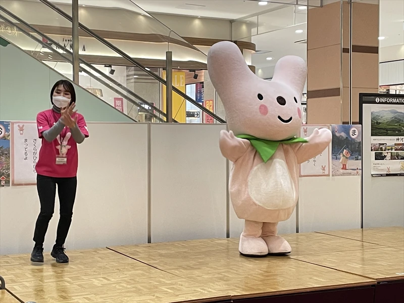 お正月はみんなでかるた大会！「カーミンのかるた大会」に行ってきた｜イオンモール加西北条