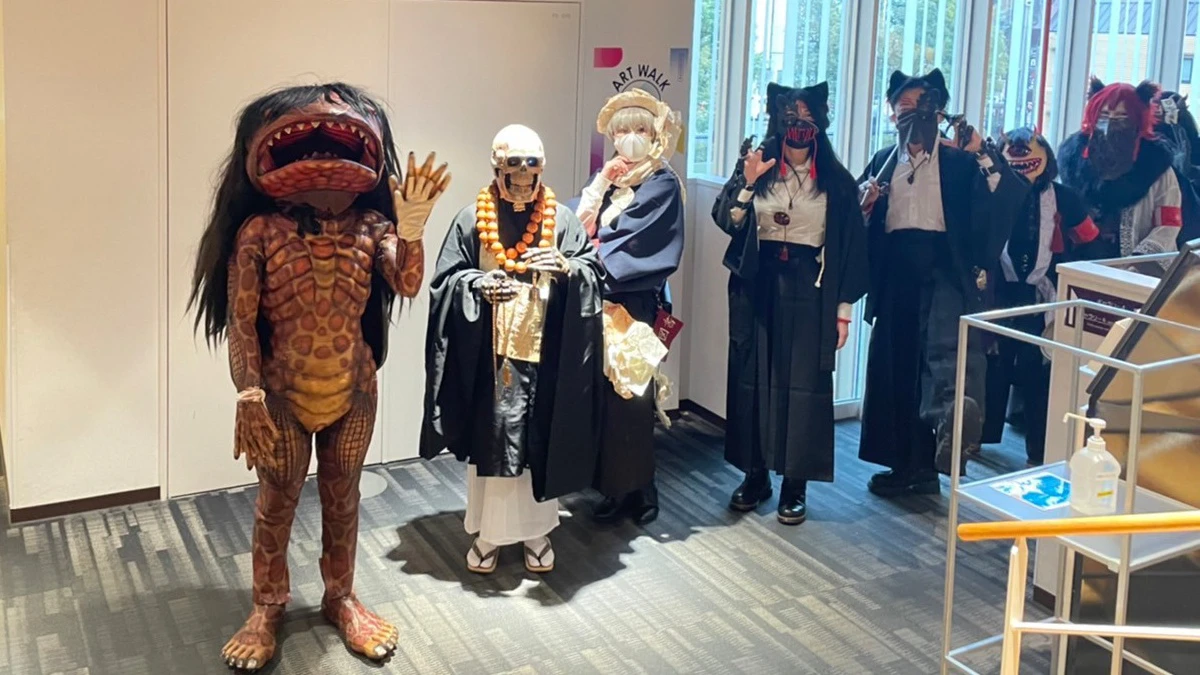 妖怪「ガジロウ」京都をマン喫。マンガミュージアムのイベントにゲスト出演