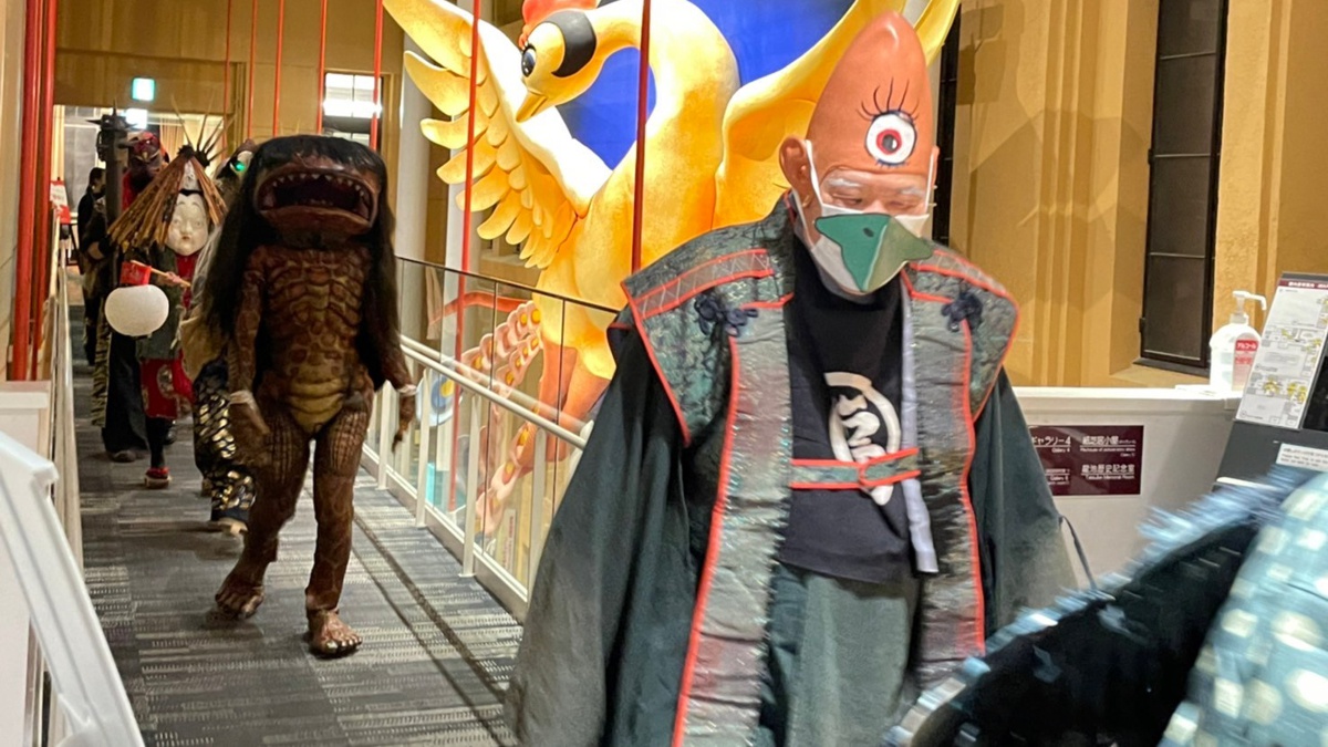 妖怪「ガジロウ」京都をマン喫。マンガミュージアムのイベントにゲスト出演