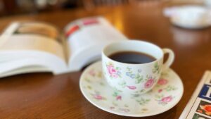 バラ園で優雅なひとときを。カフェ「ラ・ロズレ」オープン│福崎町