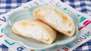 【ローソンストア100】5月後半の新商品情報。もちぷに新食感スイーツや米粉を使ったスナックなど