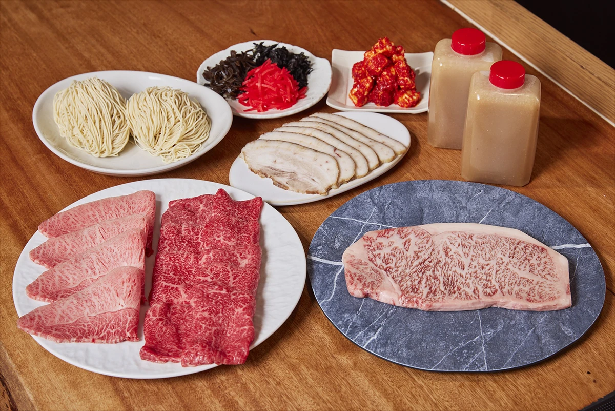 ラーメン評論家が絶賛。焼肉店のラーメンセット