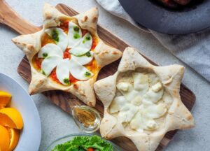 伊丹市の人気レストランが「星のピザ」ECサイトをオープン