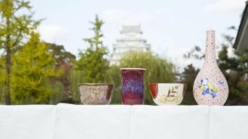全国から集まった陶器を選りすぐり展示販売。第36回姫路全国陶器市