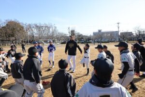 夢や目標を抱くきっかけに。プロ野球選手が指導！西はりま地域で野球教室が開催