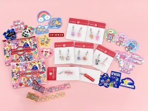 【キャンドゥ】人気ブランド「SWIMMER」グッズが発売開始