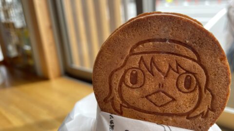 食べ応えがすごい！福崎町の新スイーツ「もちむぎアイスサンド」食べてきた