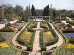 手柄山中央公園