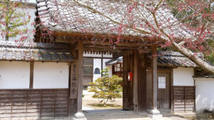 西福寺周辺を巡り当時へタイムスリップ！『ふるさと再発見ハイキング』が開催｜加西市