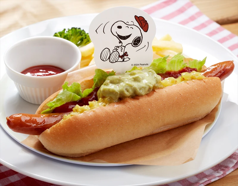 かわいいキャラクターメニューがいっぱい！ジョイフルでピーナッツ コラボキャペーンが開催