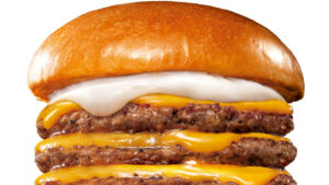 【ロッテリア】ボリュームたっぷりなバーガーがお得な価格に。6月27日から4日間限定で実施