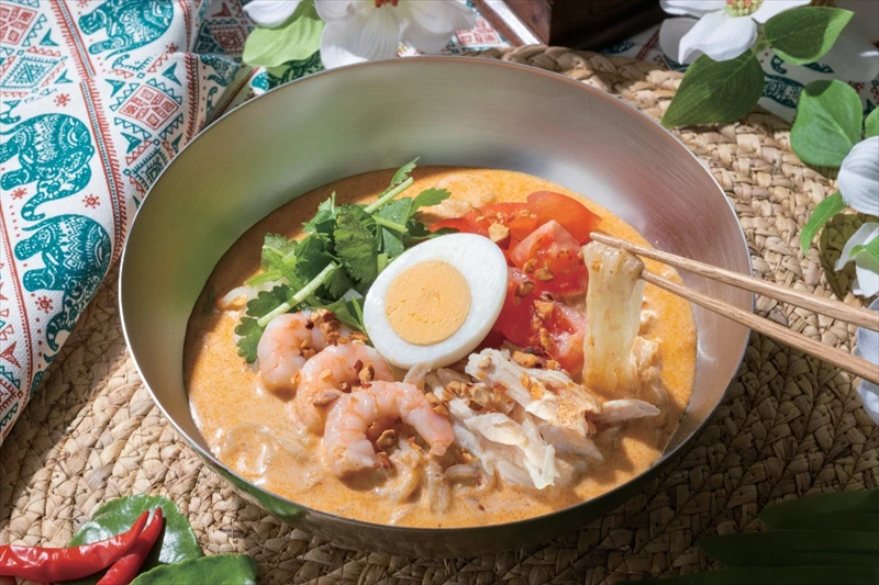 【ガスト】夏こそ食べたい！本格アジアンメニュー＆ゴーゴーガストカレーが登場