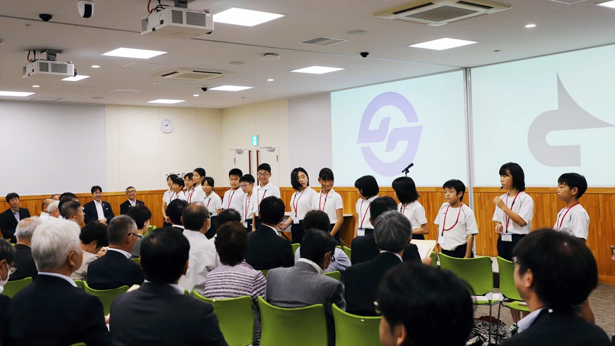 兵庫県福崎町の小学生訪問団、遠野市を訪問—友好都市共同宣言10周年記念式典が開催