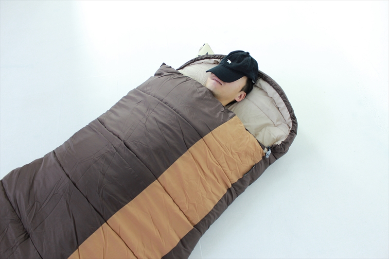 避難所でも布団のように眠れる防災セットが登場。災害時の備えに