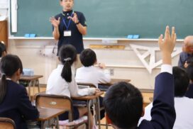 田原小学校でろう者の災害対策を学ぶ授業を実施～福崎町手話言語条例施行をきっかけに～