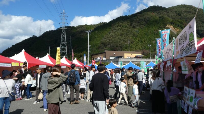 但馬の魅力が詰まった「但馬まるごと感動市2024」開催！松葉ガニや但馬牛など味わえる2日間