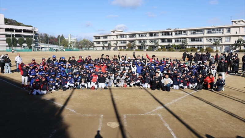 阪神タイガース前川選手と岡留選手が姫路に登場！「第3回西はりま少年少女野球教室」開催