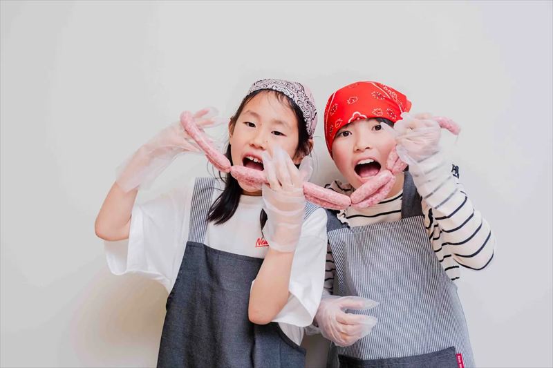 丹波篠山に新たな体験スポット「手作り体験処 シシニクとソーセージ」がグランドオープン