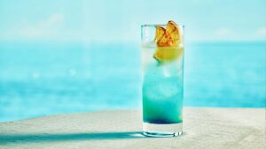 淡路島の「海の舎」でひんやり爽快！『海の日キャンペーン』でオリジナルドリンクが半額に