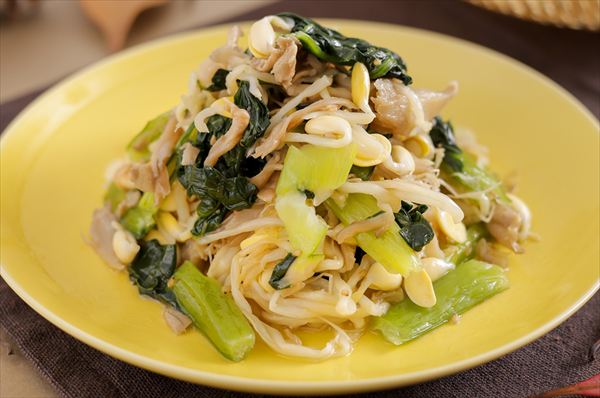 【ステーキ宮】岩下の新生姜コラボ第2弾!ザクザク食感が楽しい、コクうまサラダが新登場