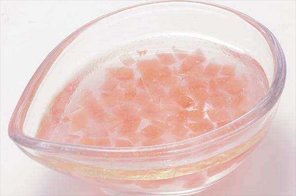 【ステーキ宮】岩下の新生姜コラボ第2弾！ザクザク食感が楽しい、コクうまサラダが新登場