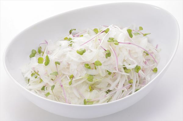 【ステーキ宮】岩下の新生姜コラボ第2弾!ザクザク食感が楽しい、コクうまサラダが新登場