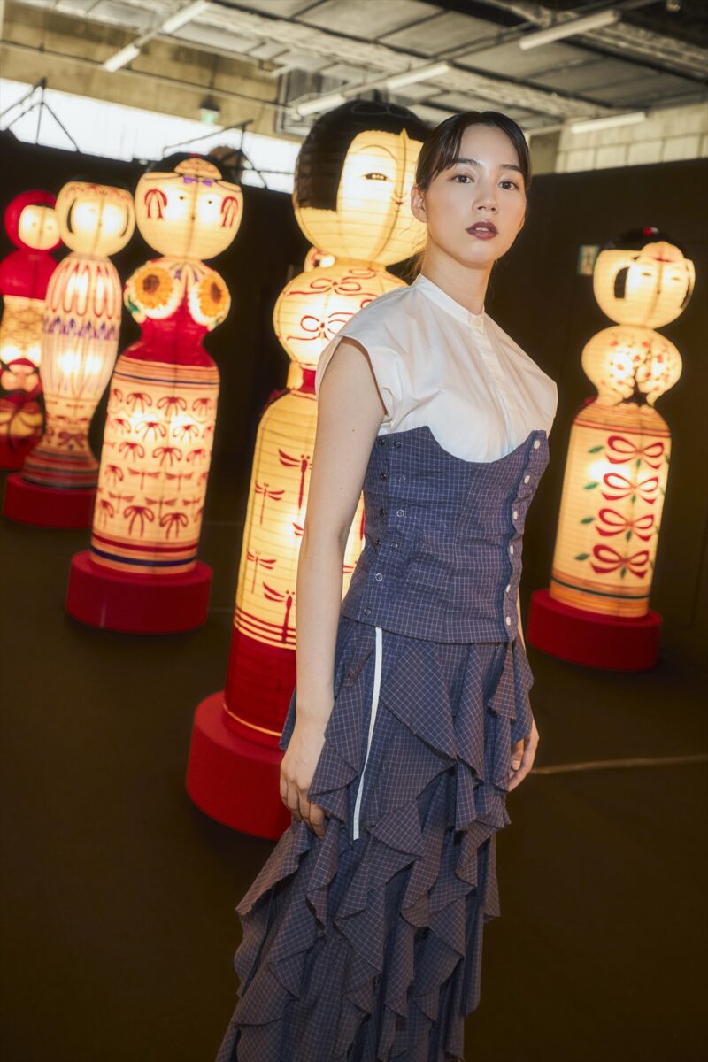 俳優・アーティストのんが表現する「可愛くて、不気味」な世界