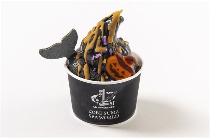 【神戸須磨シーワールド】シャチの見えるレストランで見て楽しい、食べて美味しいハロウィン限定メニューが登場