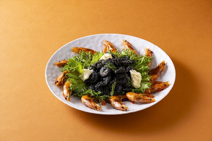 【神戸須磨シーワールド】シャチの見えるレストランで見て楽しい、食べて美味しいハロウィン限定メニューが登場